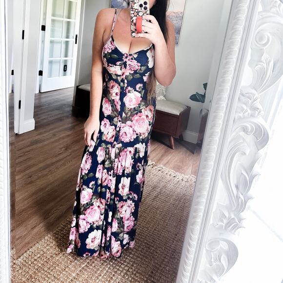 Beauty and Blooms cottagecore floral button front curve hugging maxi dress Sm - Picture 1 of 7